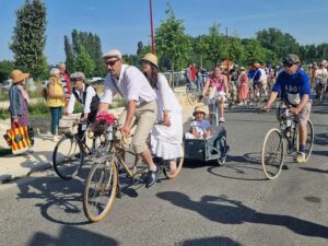Grand rassemblement de vélos vintage Saint-Florence 33
